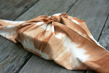 Load image into Gallery viewer, Furoshiki Wrapping Cloth to wrap a lunch box - Xiapism Natural Dye