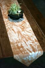 Load image into Gallery viewer, Pointed Ends Table Runner by Xiapism Natural Dye Sustainable Lifestlye Products
